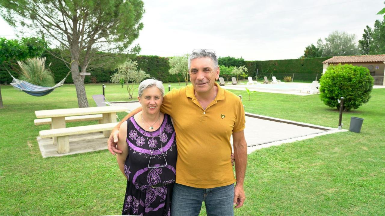 פרנה-לה-פונטיין Chambres D'Hotes Le Saint Victor - Provence, Vaucluse מראה חיצוני תמונה