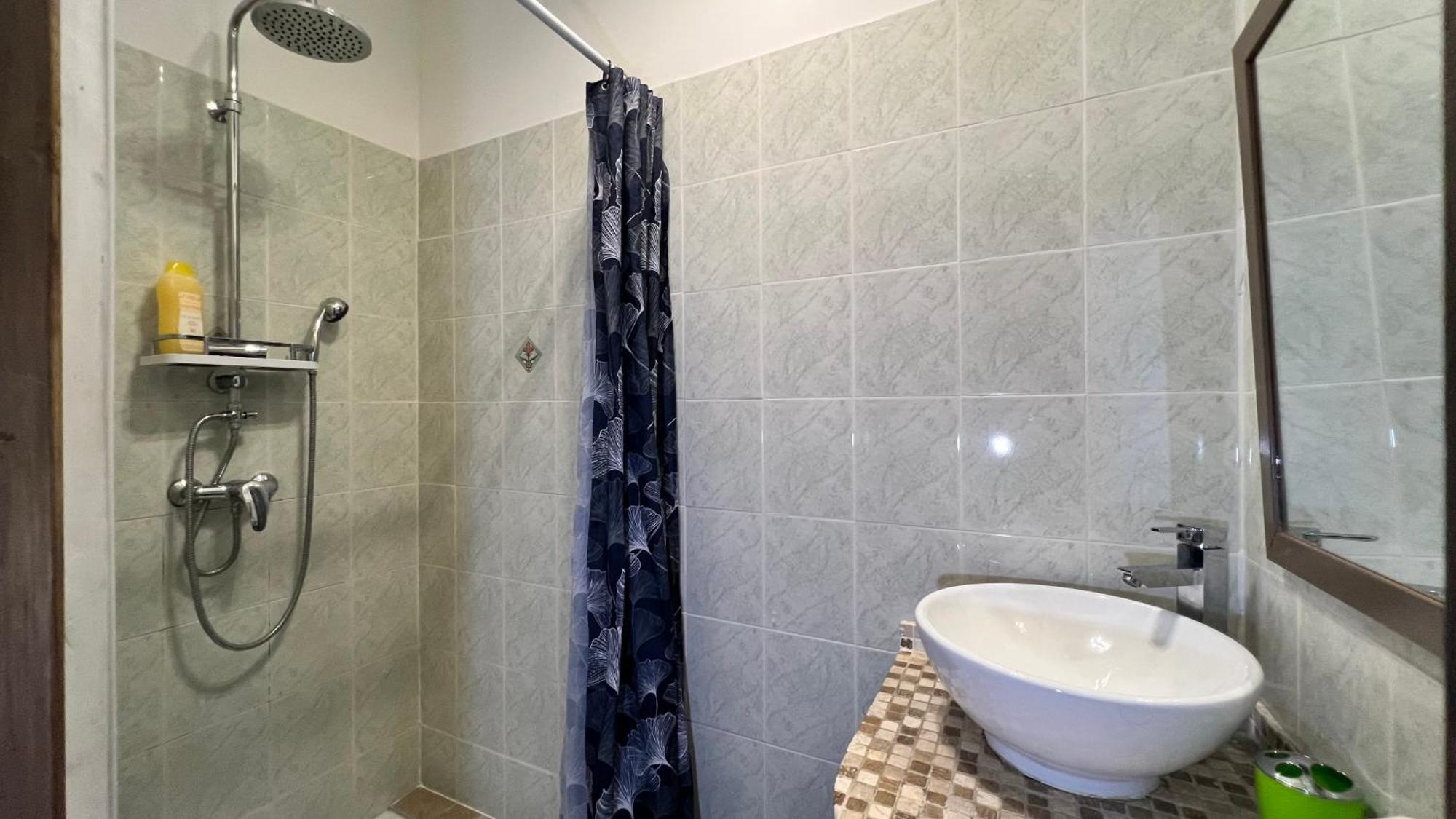 פרנה-לה-פונטיין Chambres D'Hotes Le Saint Victor - Provence, Vaucluse מראה חיצוני תמונה